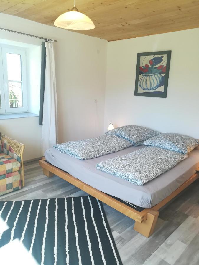 Viel Platz In Bernbach Apartamento Bidingen Exterior foto